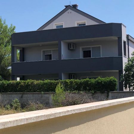 Apartment Miaantonia Vrsi Εξωτερικό φωτογραφία