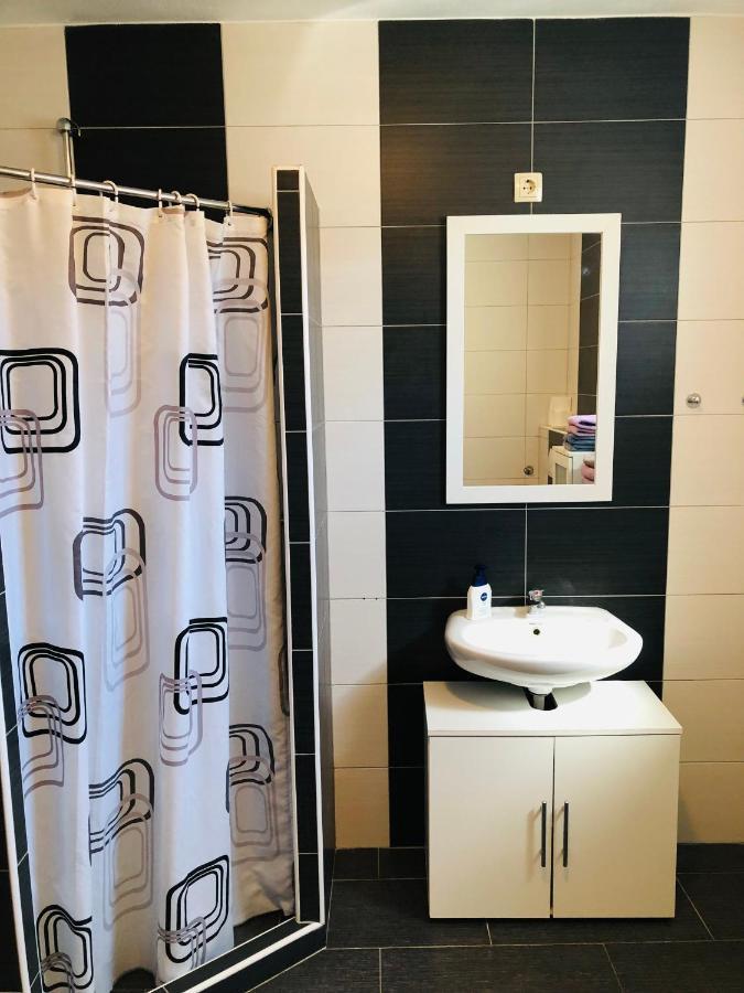 Apartment Miaantonia Vrsi Εξωτερικό φωτογραφία
